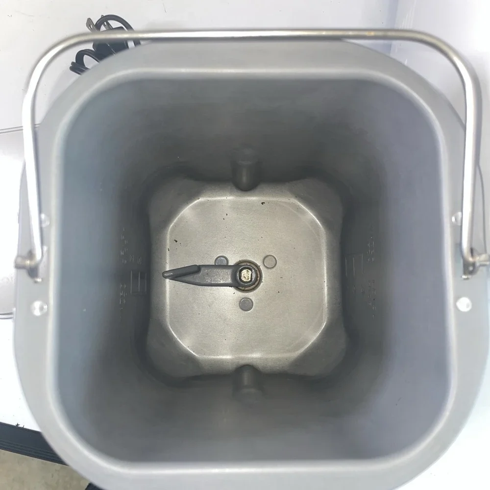 Hitachi HB-B201 Automatic‎ Home Bakery Plus Bread Maker Dough Jam Rice